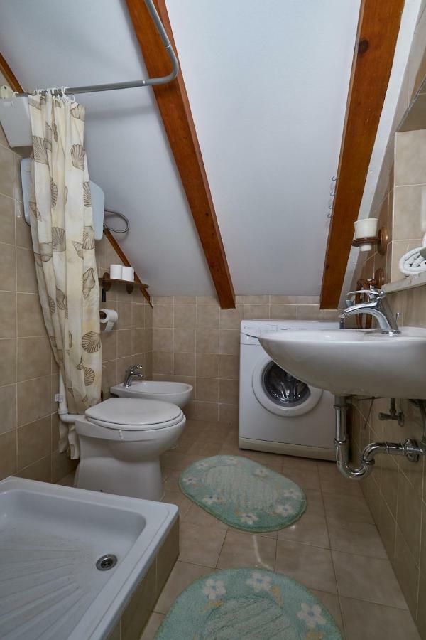 Holiday Home Olive Mill Млини Екстериор снимка
